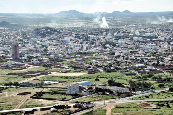 Antes, nos anos 70 a 90, capital do algodão, Guanambi agora produz fero, gás e energia solar