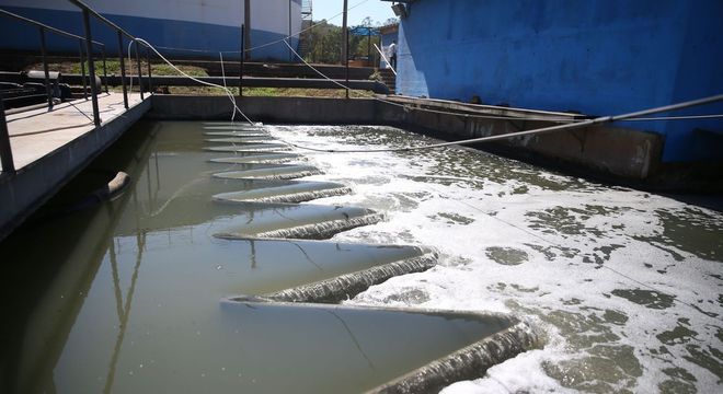 Projeto estima que 500 mil pessoas foram infectadas pelo vírus na capital mineira, cerca de 20% de sua população total. Testes clínicos confirmam menos de 7 mil casos na cidade. Foto Josué Cruz/Agência Brasil / relacionada.