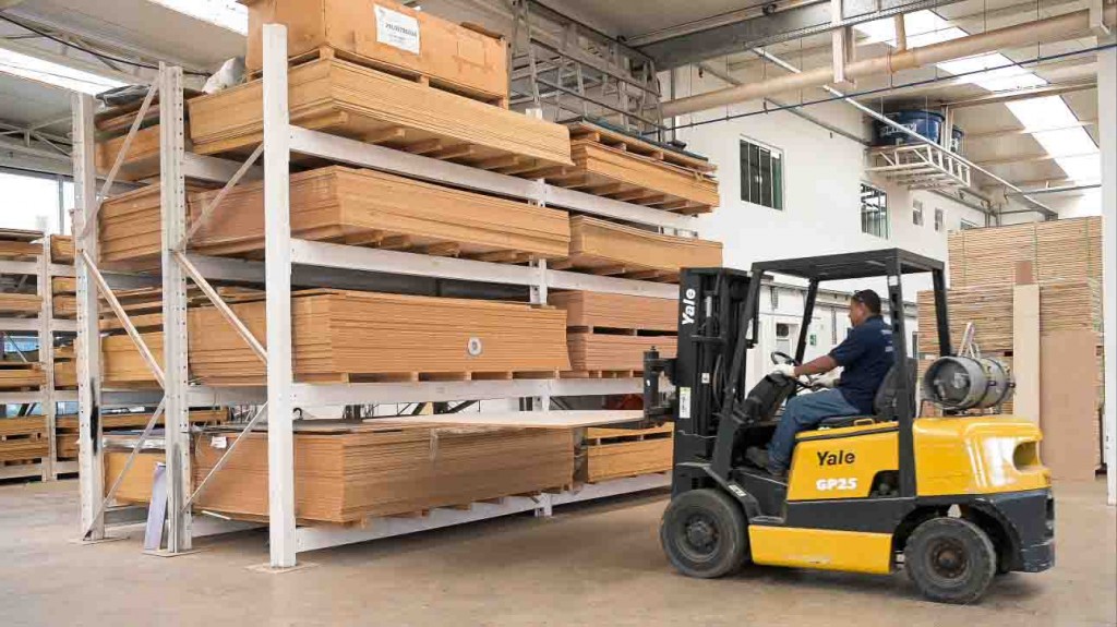 O Índice de Confiança do Empresário Industrial (ICEI) de julho permaneceu acima dos 50 pontos em todos os setores. Produtos de madeira é o mais confiante. Foto: CNI