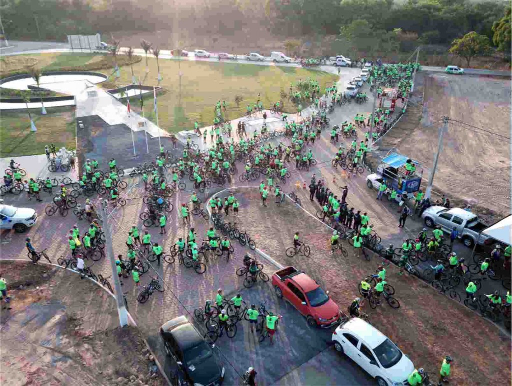 Iniciativa de ciclistas do Oeste da Bahia transformou trecho de 15km em Barreiras mais amigável para os amantes das bikes. Foto; Abapa / divulgação