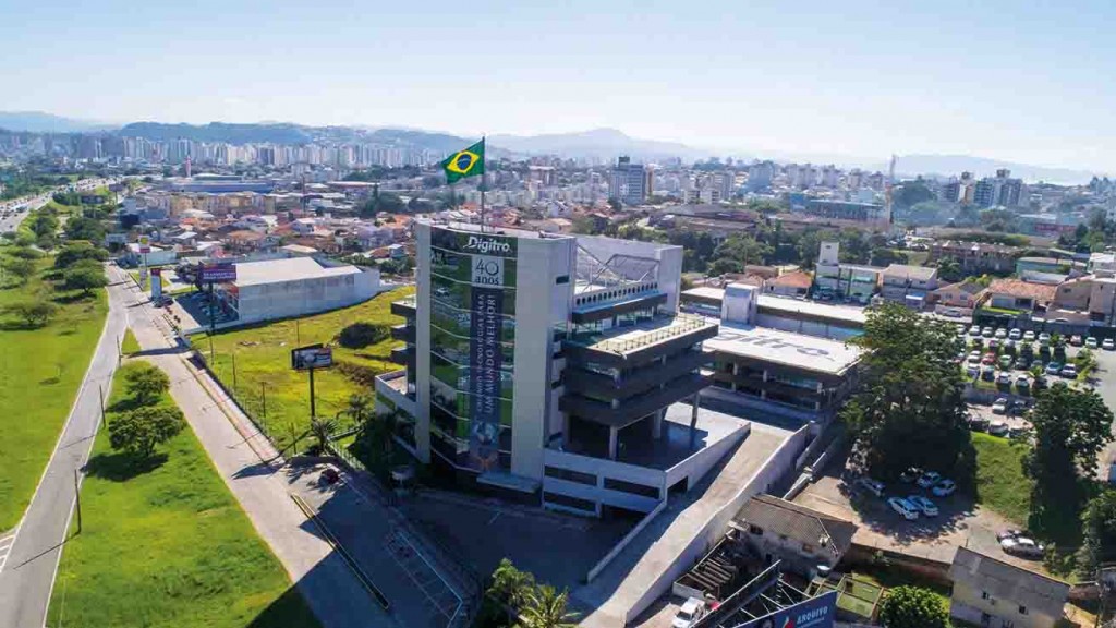 Desde 2019, foram, aproximadamente 940 mil atendimentos via chat convencional, 670 mil ligações geradas, mais de 170 mil ligações recebidas e três milhões de atendimentos virtuais. Foto: divulgação.