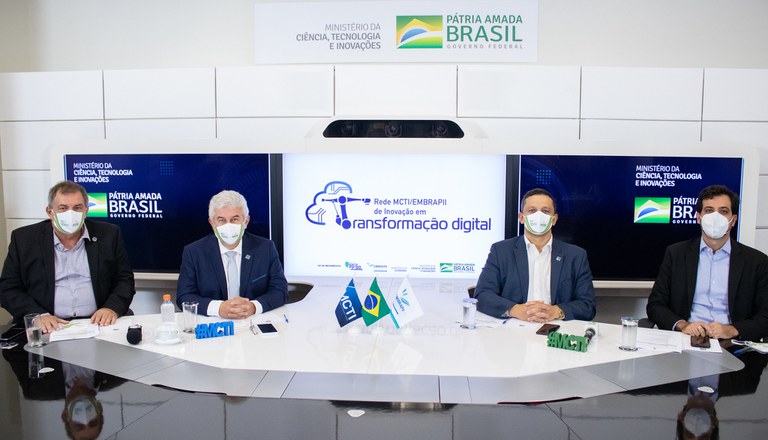 Para aumentar a competitividade do setor empresarial ao inovar com IA, a EMBRAPII e o Ministério da Ciência, Tecnologia e Inovações, lançaram em 2020 a Rede MCTI/EMBRAPII de Inovação em Inteligência Artificial, considerada a maior na América Latina. Foto: Leonardo Marques - ASCOM/MCTI.
