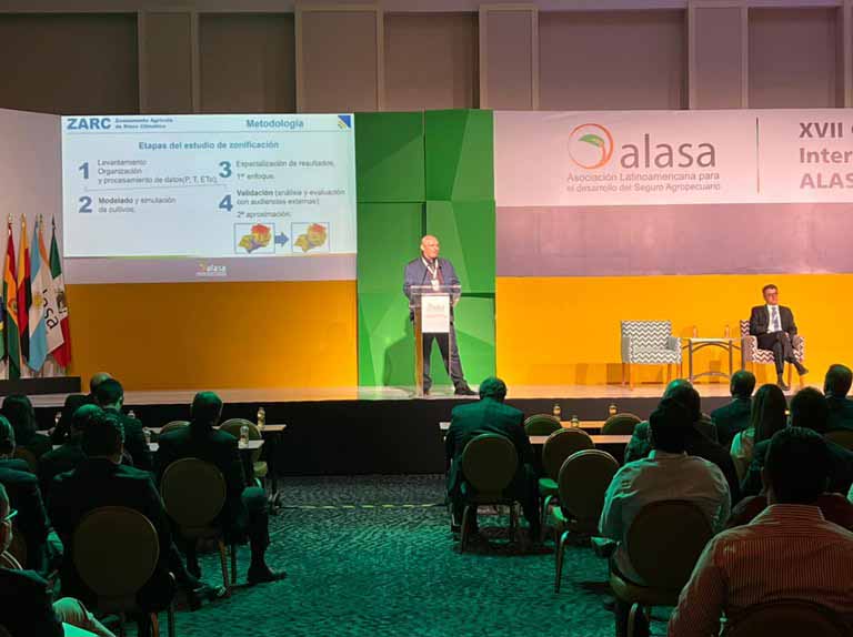 “A escolha pelo Brasil para sediar o Congresso em 2024 demonstra a importância que o país adquiriu nas políticas de gestão de riscos agropecuários”. Neste ano, o XVII Congresso Internacional da Alasa ocorreu entre os dias 22 a 24 de março na Cidade do México. Foto: divulgação.