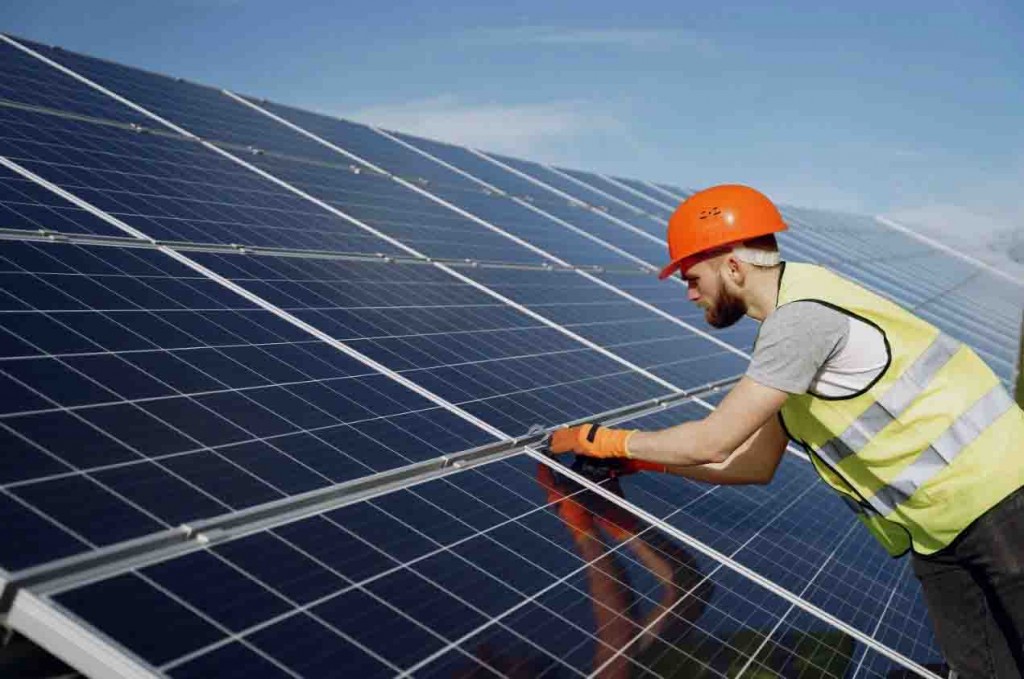 Organizado pela ElektSolar, encontro discute tendências e oportunidades de negócios no setor, bem como inovações e tecnologias fotovoltaicas para residências e empresas. (Divulgação)