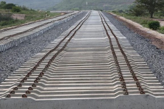 O principal desafio apontado pelo plano é a necessidade de aumentar a competitividade do setor mineral baiano. Foto: Alberto Coutinho/GOVBA.