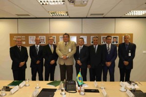 Visita ministro ok