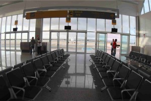 Com o dobro de capacidade em relação ao antigo aeroporto, ainda assim será possível ampliar a movimentação para 500 mil passageiros até 2020. (Foto: Manu Dias/GOVBA).