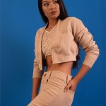 Para produzir uma calça jeans azul no Brasil são necessários entre quatro mil e 11 mil litros de água em toda a cadeia, desde a irrigação ao beneficiamento e acabamento final do produto. Fotos: Divulgação Natural Cotton Color/divulgação