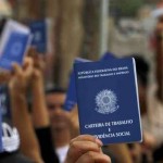 De acordo com dados do Cadastro Nacional de Empregados e Desempregados (CAGED) divulgados no fim de janeiro, os índices de trabalho com carteira assinada atingiram o melhor resultado desde 2013. Foto reprodução / Google
