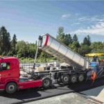 O inovador aditivo para asfalto B2Last, da BASF, aumenta a durabilidade das estradas, garante construção sustentável e protege pessoas e meio ambiente ao longo de toda a cadeia de processos. Foto: Divulgação