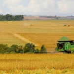 Linha garante a oferta de crédito durante o ano inteiro e complementa os programas agropecuários do Governo Federal, que já apoiou 2.900 produtores. Foto: relacionada / reprodução BNDS