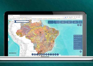 Uma série de planos de informação, entre eles biomas, bacias hidrográficas, hidrovias e rodovias, pode ser acionada e visualizada em conjunto. Foto: Arte: Alexandre Esteves / divulgação