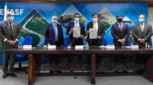 Assinatura de Acordo de Cooperação Técnica entre a Codevasf e a Embratur. Foto: Cássio Moreira / Codevasf / divulgação