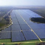 O parque solar Lapa, da Enel Green Power, localizado em Bom Jesus da Lapa (BA), é um dos maiores em operação no Brasil, com capacidade instalada total de 158 megawatts. Foto: reprodução