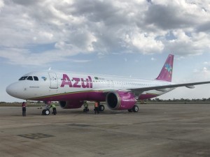 O Aeroporto Isaac Moura Rocha, de Guanambi/BA, que começou a operar rotas comerciais dia 20 de setembro do ano passado, pela Azul Linhas Aéreas, é um dos que obtiveram a nova certificação, a que permite ampliação da oferta de voos e do nível de segurança dos terminais. Foto: arquivo.