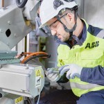 Especialistas da empresa compartilham conhecimento técnico em 12 treinamentos virtuais até o mês de novembro. Foto: abb-plus-care / relacionada