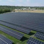 Segundo a entidade, o território baiano possui mais de 1,2 gigawatt de potência instalada de energia solar em telhados, fachadas e pequenos terrenos. (Divulgação)