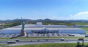 Com faturamento superior a R$ 14,4 bilhões, em 2022, a Havan teve crescimento de 13%. A empresa conta com 174 megalojas espalhadas por 23 estados brasileiros e no Distrito Federal. Foto: Havan / divulgação