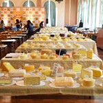 Durante a ExpoQueijo Brasil 2023 – Araxá International Cheese Awards - 10 países buscam o título de “Super Ouro” dentre os mais de mil queijos que serão avaliados. (Divulgação)