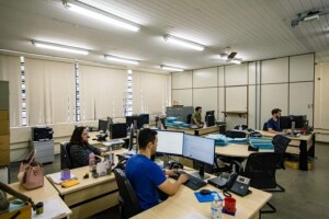 As vagas são para cargos técnico-administrativos, níveis superior e intermediário, em São Carlos, Sorocaba, Buri e Araras. (Imagem: Divulgação).