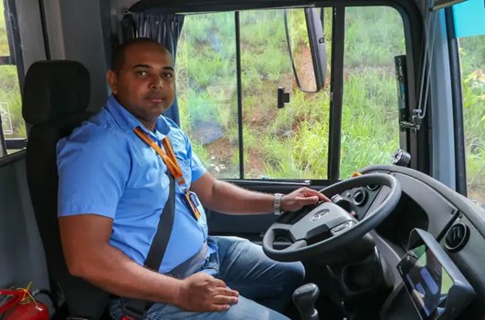 O exame busca também identificar se o condutor está fazendo uso regular de substâncias proibidas. (Elder Silva, motorista - Foto: Wilson Dias/Agência Brasil)