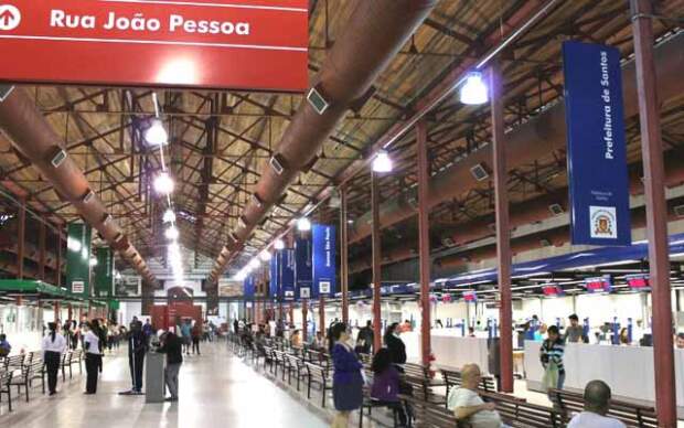 Os sistemas de gestão de relacionamento com o cliente (CRM) não só melhoraram a eficiência dos serviços, mas também permitiram um atendimento mais personalizado e proativo. (Foto: Poupatempo-Santos / Divulgação).