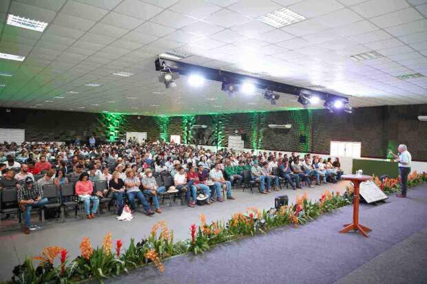 Evento será realizado entre os dias 08 e 12 de abril, em Rio Verde/GO, e já conta com a confirmação de grandes nomes do agro em sua programação. (Foto: Tecnoshow Comigo / Divulgação).