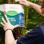 A partir deste 17 de maio, 12 mil caixas Aedes do Bem™ PRO serão instaladas em bairros da cidade, e outras 54 mil caixas Aedes do Bem™ MINI serão posicionadas em residências para combater o mosquito Aedes aegypti; o município já registrou mais de 9 mil casos de dengue neste ano. Crédito: DIVULGAÇÃO OXITEC