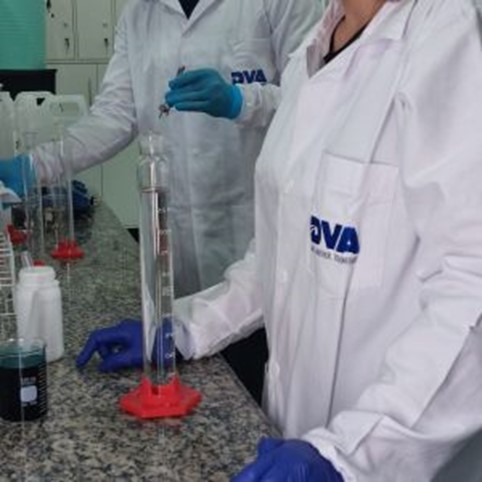 Durante encontro na China, especialistas e executivos agrícolas de diversos países discutiram as tendências do setor, tecnologias de proteção de plantas e a cadeia de suprimentos de pesticidas. O Brasil esteve entre os destaques por seu potencial