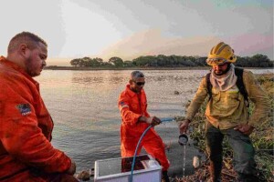 Desde 2020, quando os primeiros equipamentos foram fornecidos ao ICMBio, já são 110 purificadores dedicados a levar água de boa qualidade para o consumo dos brigadistas. Foto: Augusto Dauster / Divulgação.