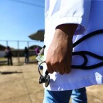 Levantamento feito pela Afya mostra que a presença de escolas de Medicina em 20 municípios onde a companhia atua ajudou a fixar quase 4 mil médicos, e a evitar 4,1 mil internações e 28,6 mil mortes. Crédito: Marcelo Camargo - Agência Brasil
