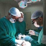 O primeiro transplante renal foi realizado por um dos fundadores da Pró-Rim, Dr José Aluísio Vieira. Cada sim de uma família para a doação de órgãos transformou a vida de alguém. (Imagem: divulgação - Fundação Pró-Rim)