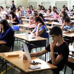 A TRI é um modelo estatístico que depende de um conjunto variado de questões – fáceis, médias e difíceis – para diferenciar candidatos de diferentes níveis de proficiência e criar uma avaliação justa e coerente. (Foto: Arquivo/Agência Brasil)