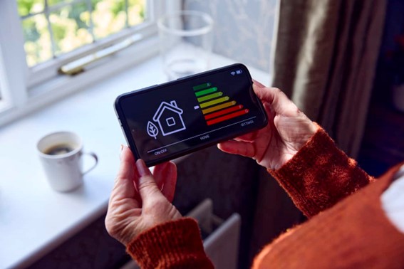 A iniciativa é uma parceria entre a USP e a ANEEL, visa modernizar sistemas elétricos e promover eficiência energética. (Imagem: monkeybusinessimages/istock)