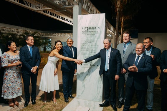 Solenidade, com a presença do governador da Bahia, marca também a posse da nova diretoria para o biênio 2025/26 e a entrega ampla e moderna da sede da Abapa em Luís Eduardo Magalhães. (Dvulgação)