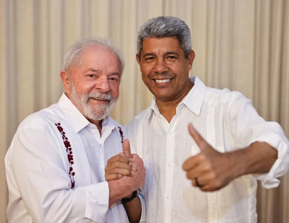 Recursos resultaram em impactos nas áreas da saúde, educação e infraestrutura, e beneficiaram centenas de milhares de moradores do estado. Presidente Lula e o governador Jerônimo Rodrigues - Foto: Ricardo Stuckert | Divulgação