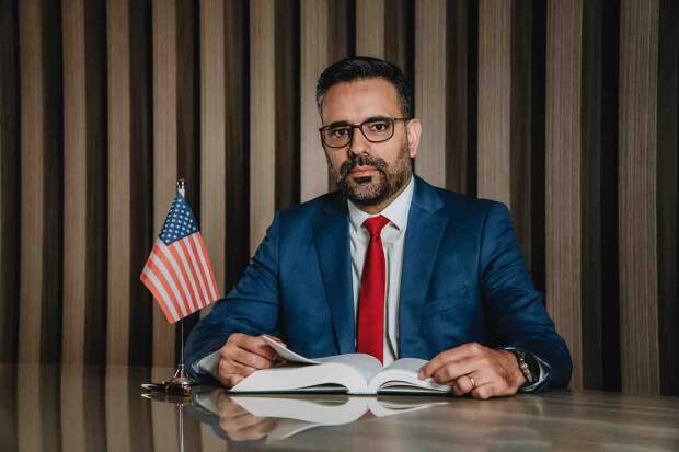 Dr. Vinícius Bicalho, Advogado de Imigração atuante nos EUA explica a Expansão do Expedited Removal 