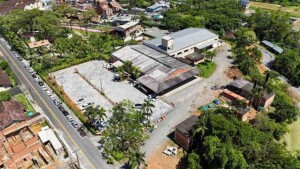 O lançamento oficial do projeto será realizado no segundo semestre de 2025, com inauguração da atração prevista entre 2026 e 2027. (Local onde será construído a nova cidade miniatura / divulgação)