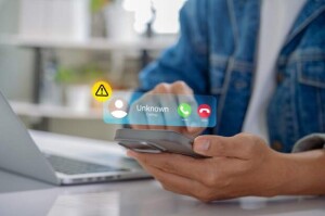 Especialista em crimes digitais alerta para nova onda de fraudes que usam questionário de vacinação como isca. (Divulgação)