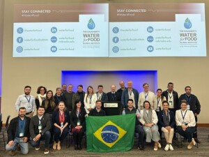 A comitiva participou do encontro em Lincoln, na Universidade de Nebraska, entidade parceira do estudo desenvolvido pela Universidade Federal de Viçosa (UFV), por demanda dos produtores do cerrado baiano, através da Aiba e da Abapa. (Divulgação ABAPA)