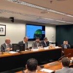 Criação de taxa obrigatória pode colocar em risco a atual dinâmica de funcionamento da internet no país. (Abrint / Divulgação)