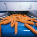 Indústria 4.0 aposta no uso de soluções cada vez mais focadas no diagnóstico precoce de falhas na esteira de produção. É o caso da Hikrobot, marca que dispõe de sensores, sistemas de visão e leitores de código. (Freepik)