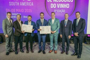 Ao apresentar a edição de 2025 da Wine South America na solenidade, o diretor Marcos Milaneze apresentou os números expressivos deste ano e ressaltou o crescimento de 20% no número de expositores, além da presença de 12 países. Divulgação