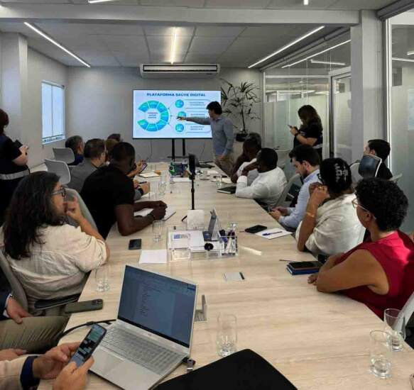 Programa desenvolvido com tecnologia da Portal Telemedicina já realizou mais de 500 mil atendimentos em dois anos e reduz tempo de espera para consultas especializadas de sete meses para 10 dias. (Foto: divulgação)