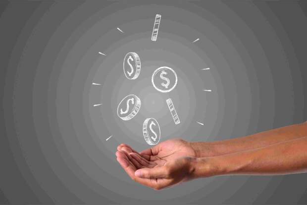 Digitalização e automação cortam a burocracia e reduzem custos, permitindo financiamentos melhores para quem toma e para quem investe. (Freepik)