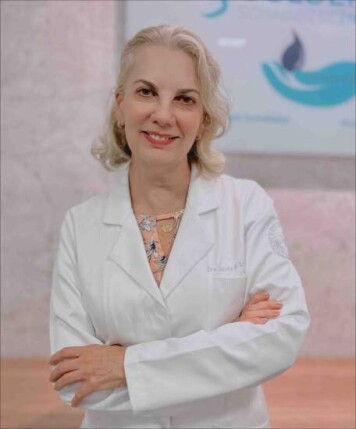 Dra. Cláudia Goldenstein Schainberg, reumatologista e coordenadora do GRAPPA – (Divulgação)