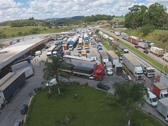 Incorporação de tecnologia para a gestão de frota será necessária; tributarista que apresentou estudos na tramitação da medida orienta. (linkedin – reprodução)