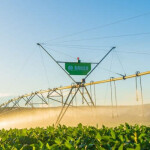 Com operação de R$ 100 milhões, iniciativa oferece juros competitivos, garantias flexíveis e proteção cambial para acelerar a expansão da irrigação no país. (Divulgação)