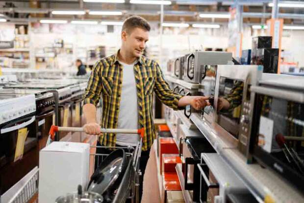 O comércio brasileiro deve registrar um movimento recorde de R$ 5,4 bilhões na Black Friday deste ano, cuja data principal será na próxima sexta-feira (28/11). (Foto: Cemig Divulgação)