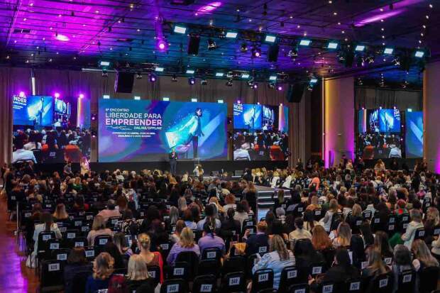 Luiza Helena Trajano, Chieko Aoki, Miguel Falabela, Denise Fraga e Augusto Cury foram destaques no evento promovido pelo CMEC sobre a importância do equilíbrio para empreender no digital e viver no mundo real. (Divulgação)